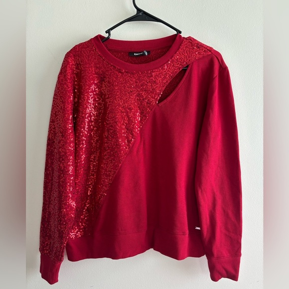 DKNY Red Sequin Cutout Pullover Sz M Christmas Holyday - Picture 2 of 11